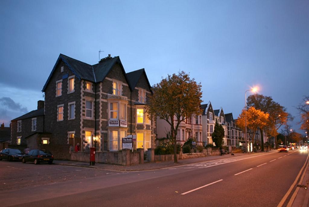 The Avala Guesthouse Cardiff Exteriör bild